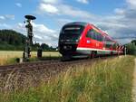 642 593 am Form-Vorsignal für die Einfahrt in Vöhringen am 11.07.2020 in Bellenberg.