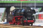 ReKo Ochsenlok 41 1144 steht am 4 Mai 2024 in Wolsztyn w�hrend die Vorbereitungen der Dampflokparade.