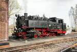 99 1762-6 beim Umsetzen und Wasserfassen in Radeberg am 12.04.2016.