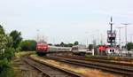 Ausfahrt f�r den IC 2375 (06800)