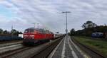 DB 218 385-3 + 218 322-6 mit IC 2311/2313 Ausfahrt Niebüll.