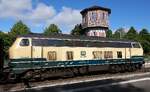 DB 218 330-9 REV/BCS X/25.02.22  Konrad  ist eine der wenigen Loks der BR 218 die noch auf der Marschbahn eingesetzt werden. Hier steht sie in Nieb�ll am 28.05.2026