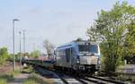 RDC 247 909 hatte mit einem AZS Einfahrt in Nieb�ll.
