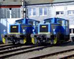   Am 10.04.2010  im S�dwestf�lische Eisenbahnmuseum in Siegen: Links MWB V 249 ( ex DB 332 090-0 bis1999, ex K�f 11 090), O&K (Fabr.-Nr.