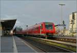 Der VT 611 538 ist ist aus Ulm in Friedreichhafen Stadt eingetroffen und f�hrt nach Bassel Bad Bf weiter, w�hrend der VT 628 549 aus Lindau nach einem Richtungswechsel zu seinem Zielbahnhof