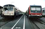 628 012-7 (Vorserie) und 928 243-5 in Mindelheim am 25.04.2000.