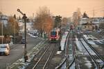 623 533 und 633 531; Kreuzung der Linien RE 5 und RS 7 in Vöhringen am 08.02.2023.
