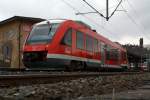640 003 ein LINT 27 der DreiL�nderBahn hat als RB 95 (Au – Betzdorf – Siegen) am 04.03.2012 den Bahnhof Betzdorf/Sieg verlassen und f�hrt weiter in Richtung Siegen.