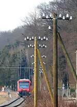 650 323 f�hrt aus Ichenhausen in Richtung G�nzburg auf der Kammeltalbahn KBS 978 aus, am 22.02.2019.
