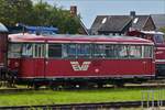 In der Abstellung in Bremerv�rde steht dieser Schienenbus der evb,(92 80 0796 858-1 D-EVB).