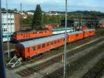 232 096-8 in Ulm; nebendran 798 Ulmer Spatz; Diesel Bw mit 294 ern und Hilfszug am 22.10.2005.