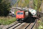 185 630-1 mit Kesselwagenzug auf der Geislinger Steige am 30.09.2011.
