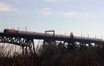 Unbekannte 112 mit dem RE7/SH-Express auf der Rendsburger Hochbrücke.