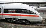 ICE T Triebkopf ÜBB 4011 092-6 in Nürnberg am 04.04.2010.