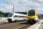 ET 5.14 Go Ahead Baden-W�rttemberg und ICE T 2 in Amstetten am 03.07.2020.