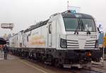 Die 193 970-1 „Easy Spares Vectron  (91 80 6193 970-1 D-PCW) vom Pr�fcenter Wegberg-Wildenrath (Siemens AG) eine Siemens Vectron AC, wurde am Freigel�nde auf der Inno Trans 2014 in Berlin