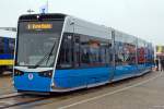 Vossloh Kiepe pr�sentierte auf der InnoTrans 2014 in Berlin (26.09.2014) auf dem Freigel�nde den f�nfteiligen Tramlink 6N2 f�r die Rostocker  Stra�enbahn AG, hier Triebwagen 608.