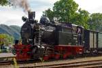 Dampftage auf der Brohltalbahn - Die Gastlok 99 6101  Pfiffi  der Harzer Schmalspurbahnen am 02.09.2012 im Bf Bohl der Brohltalbahn.