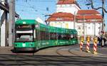 Straßenbahn / Stadtverkehr; Dresden;  NGT 6 DD Nr.2533 von DWA-Siemens Baujahr 1997 amPostplatz in Dresden am 20.04.2015.