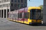 Straßenbahn / Stadtverkehr; Dresden;    NGT 8 DD Nr.2717 von Bombardier Baujahr 2007 mit Werbung für die Semperoper am Postplatz in Dresden am 19.04.2015.
