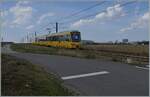 Auf den Fildern bei Echterdingen ist eine SSB U6 auf dem Weg zum Flughafen Messe, welches in wenigen Minuten erreicht wird. 

29. August 2022