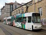 Stra�enbahn / Stadtverkehr Zwickau GT 6 M Nr.910 von MAN Baujahr 1993 am Neumarkt in Zwickau am 20.04.2017.