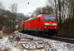 Die 146 001-3 (91 80 6146 001-3 D-DB) der DB Regio NRW erreicht am 10 Januar 2025, mit dem RE 9 (rsx - Rhein-Sieg-Express) Aachen - K�ln - Siegen, den Bahnhof Kirchen/Sieg.