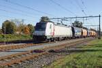 Akiem/LTE 186 355 ist am 24 Oktober 2021 mit ein Getreidezug in Oss eingetroffen.
