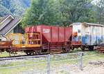   Der SSIF PT164 ein zweiachsiger Schüttgut-Schotterwagen der SSIF (Società subalpina di imprese ferroviarie) am 15.09.2017 beim Bahnhof Santa Maria Maggiore (Stazione SSIF di Santa Maria