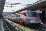 In Roma Termini wartet der FS Trenitalia ETR 485.044 als Frecciargento AV 8863 auf die Abfahrt (08:58) nach Reggio di Calabria (an 15:24) - und wir auf die Rückfahrt nach Hause...