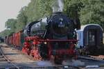 Gerade rechtzeitig betriebsf�hig ist 41 241 der VSM geworden und am sonnigen 3.September 2023 strahlt sie im vollen Pracht beim Einfahrt in Loenen mit ein Fotoguterzug w�hrend terug naar Toen, dass