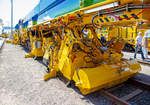   Detailbild der Kehranlage von der Plasser & Theurer Schotterbewirtschaftungsmaschine BDS 2000-4 (Schotterverteil- und Planiermaschine), präsentiert auf der iaf 2017 in Münster am