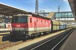 PKP Kohlezug mit �BB 1144 059 durchfahrt am 31 Mai 2015 Wiener Neustadt Hbf.