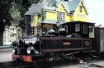 Lok Nr.4  Nelson  ist abfahrbereit im Bahnhof Mariefred am 07.08.1994.