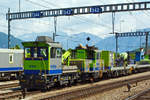   BLS Schienenfahrzeuge f�r Bau und Unterhalt sind am 28.05.2012 beim Bahnhof Spiez (aufgenommen aus einfahrendem Zug) abgestellt.