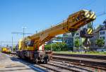  Der Kran XI der Vanomag AG, Mechanischer Gleisbau, (CH 6304 Zug), ein 110t - KIROW Gleisbauschienenkran KRC 1010, Schweres Nebenfahrzeug Nr.