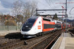 TGV Lyria 4716  Francs-Suisses  Z�rich-Paris anl�sslich der Bahnhofsdurchfahrt Liestal am 18.