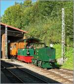 Im Vergleich zur zierlichen MOB	Schienentraktor	Tm 2/2 N� 1 von	1930 gebaut bei Orenstein & Koppel nun bei der B-C, wirkt sogar die G 2/2 N� 4  Rimini  recht wuchtig.