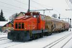 ASm: HENSCHEL Em 3/3 326 (Em 98 85 5837 826-7-CH-asm) mit einem eher seltenen G�terzug f�r die LANDI im winterlichen Niederbipp am 2.
