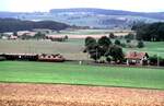 SBB Re 4/4 II TEE bei Fribourg am 25.08.1984.