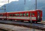 Der SIG EW I / Br�nig Typ III  zweite Klasse Personenwagen MGB B 2090, ex BVZ B 2090, ist am 07 September 2021 beim Bahnhof Disentis/Must�r abgestellt.