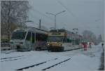 Falls erforderlich wird in Blonay auch Tagsüber Schnee geräumt, was das Fotografieren doch erleichtert.