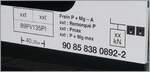 Anschriften am neuen TMR /SNCF Beh 4/8 92 / 983 (UIC 90 85 838 0892-2) viel Platz für Buchstaben bleibt hier nicht mehr    19.