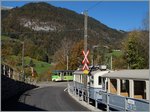 In Les Planches wird der auf Distanz gefolgte Zug plötzlich zum Gegenzug: Während der ASD BCFe 4/4 N°1 von Dialerets kommend in Les Planches auf die frei Fahrt nach Le Sépey