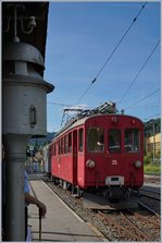 Der RhB ABe 4/4 N° 35 in Blonay.