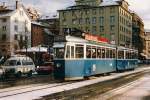 VBZ: Be 4/4 1501-1518 (1941-1943) + B 4 der Linie 4 auf der Fahrt zum Werdh�lzli im Dezember 1985.