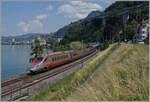 Beim Château de Chillon ist ein FS Trenitalia ETR 610 als EC auf dem Weg von Milano nach Genève.

16. Juni 2023