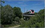 Der SBB RABe 522 209 als RE 18177 auf dem Weg nach Biel/Bienne kurz nach der Abfahrt in Meroux TGV beim �berqueren der 47 Meter langen Bourbeuse Br�cke bei Bourogne.