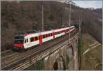 Ein Walliser Domino als IR von Brig auf dem Weg nach Domodossola kurz vor Preglia.