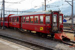 Der vierachsigen Mitteleinstiegswagen leichte Stahlbauart RhB B 2302 (ex B⁴� 2303, ex C⁴ 2303) zum „Fliegender Rh�tier“ (ABe 4/4 501 – 504) am 20 Februar 2017 abgestellt